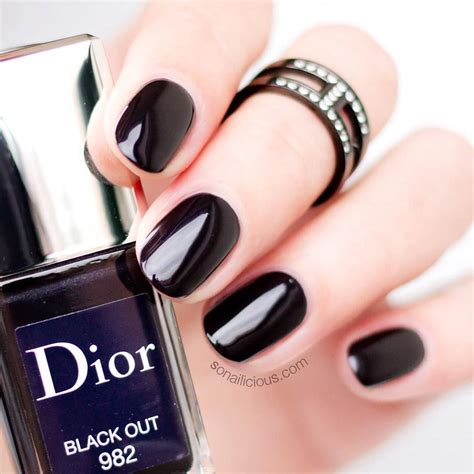 dior fall 2015 nail polish|First Look: Dior Cosmopolite Fall 2015 .